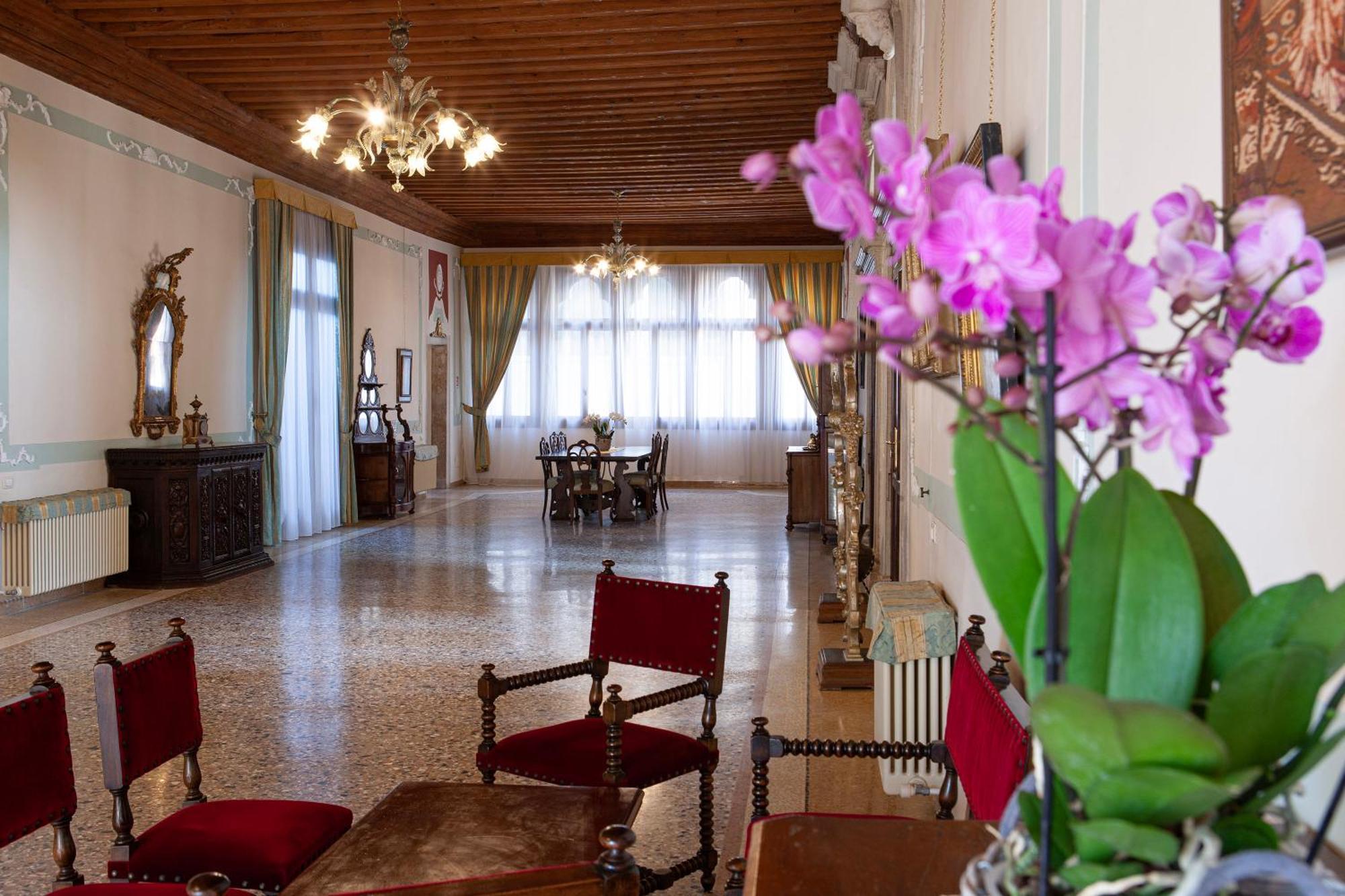 Luxury Apartment Pesaro Papafava Venedig Eksteriør billede